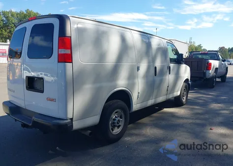 2019 GMC Savana 2500 Work Van z USA, uszkodzony, nr VIN 1GTW7AFG1K1325575